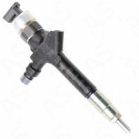 Injecteur diesel 095000-5780, DCRI105780, RF7J13H50